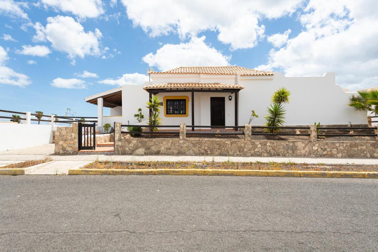 Homeforguest Villa Lobos Con Piscina Privada Caleta De Fuste Exterior photo